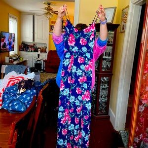 Juniors maxi dress new with tags